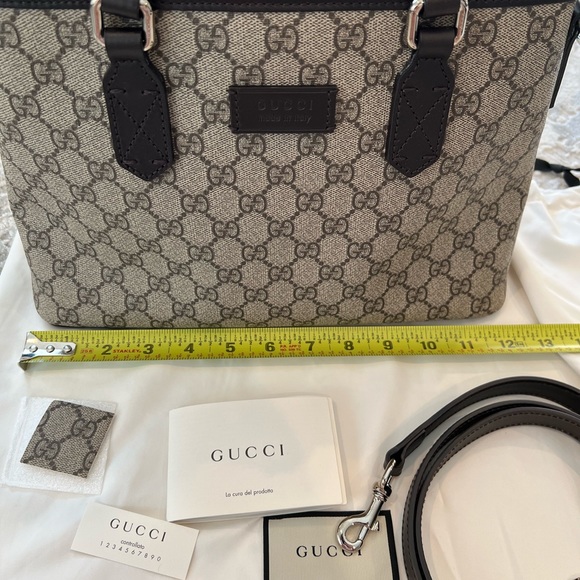 Authentic Gucci GG Supreme Canvas Handbag Brown - Picture 2 of 16